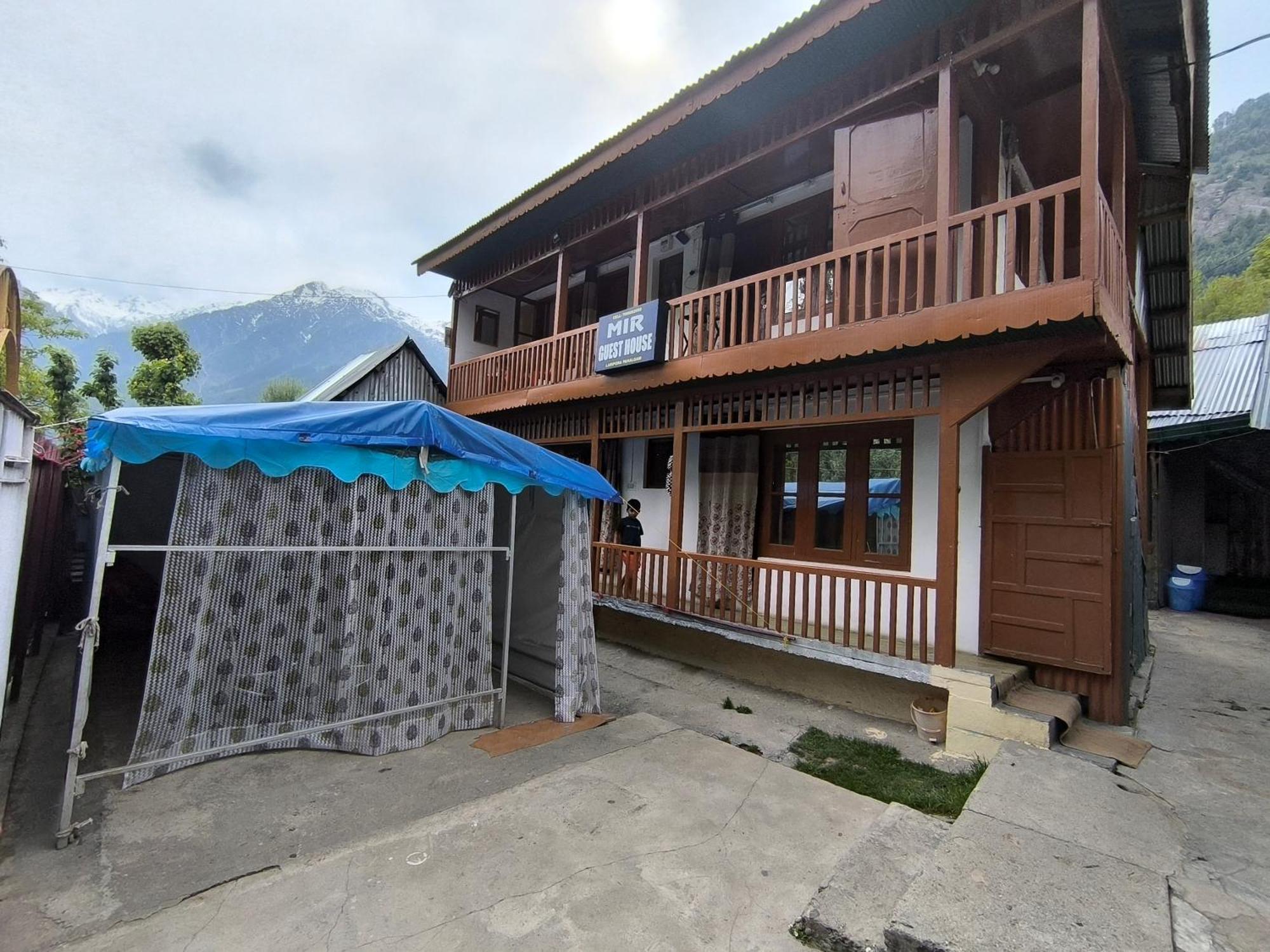 Mir Guest House Pahalgām Esterno foto